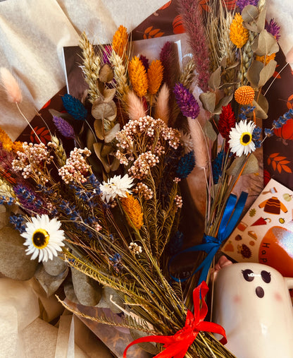 A Little Posy of Magic to Complete Your Gift 🌿🌸🍃