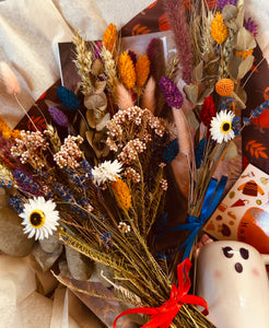 A Little Posy of Magic to Complete Your Gift 🌿🌸🍃