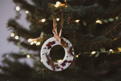 Christmas Scented Tree Decorations: Cranberry Orange and Cinnamon / Wreath Shaped