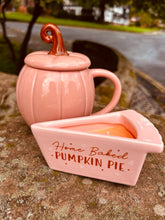 PINK CURLY PUMPKIN LIDDED MUG