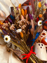 A Little Posy of Magic to Complete Your Gift 🌿🌸🍃