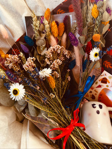 A Little Posy of Magic to Complete Your Gift 🌿🌸🍃