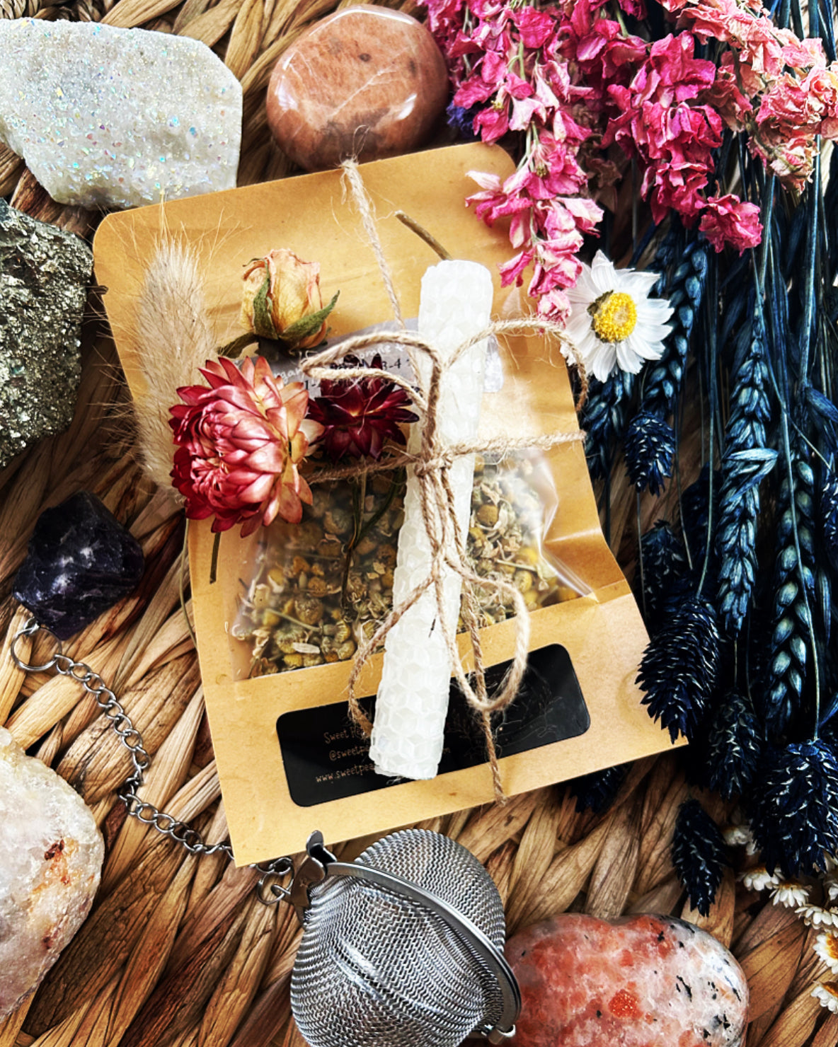 Chamomile Magick Tea & Spell Candle Gift Set