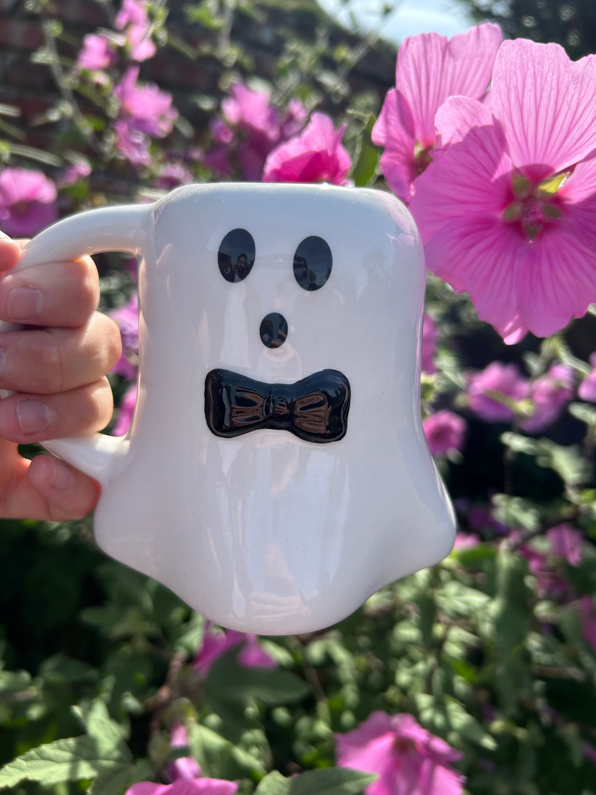 MR BOO GHOST SHAPED MUG WITH BOW TIE