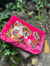 Velvet Embroidered Zip Pouch - Thrill of the Tiger 🐅