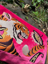 Velvet Embroidered Zip Pouch - Thrill of the Tiger 🐅