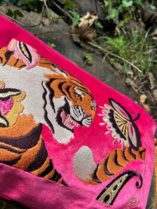 Velvet Embroidered Zip Pouch - Thrill of the Tiger 🐅