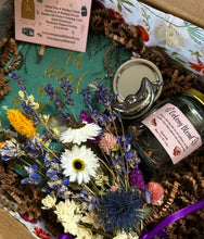 A Little Posy of Magic to Complete Your Gift 🌿🌸🍃