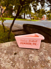 HOME BAKED PUMPKIN PIE CANDLE