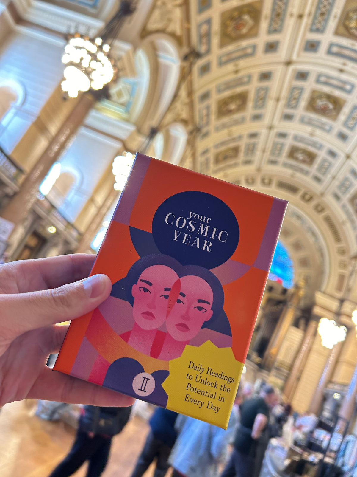 YOUR COSMIC YEAR DAILY READING CARDS