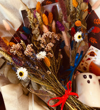 A Little Posy of Magic to Complete Your Gift 🌿🌸🍃