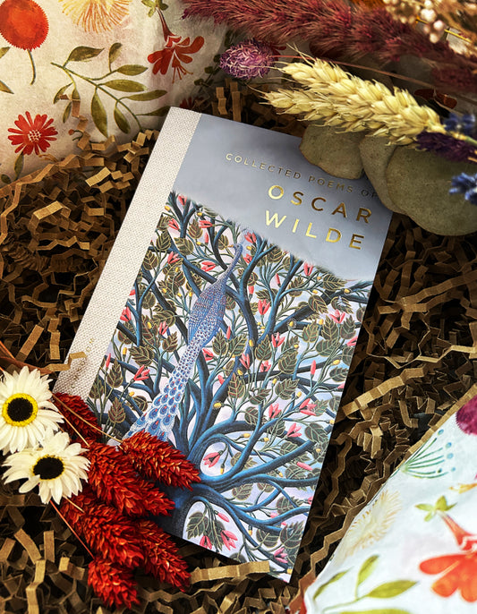 The Collected Poems of Oscar Wilde (Poetry Paperback Book)