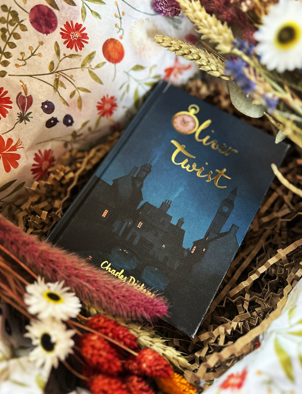 Oliver Twist (Wordsworth Collector's Edition)