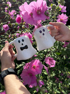 MR AND MRS BOO GHOST SHAPED MUG SET