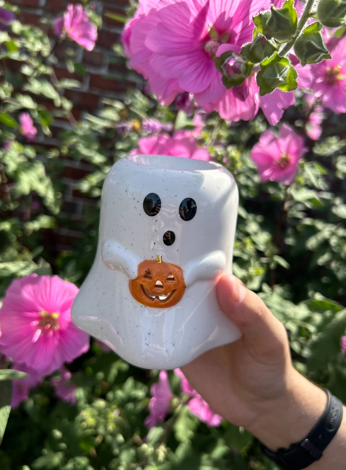 GHOST SHAPED OIL BURNER WITH PUMPKIN