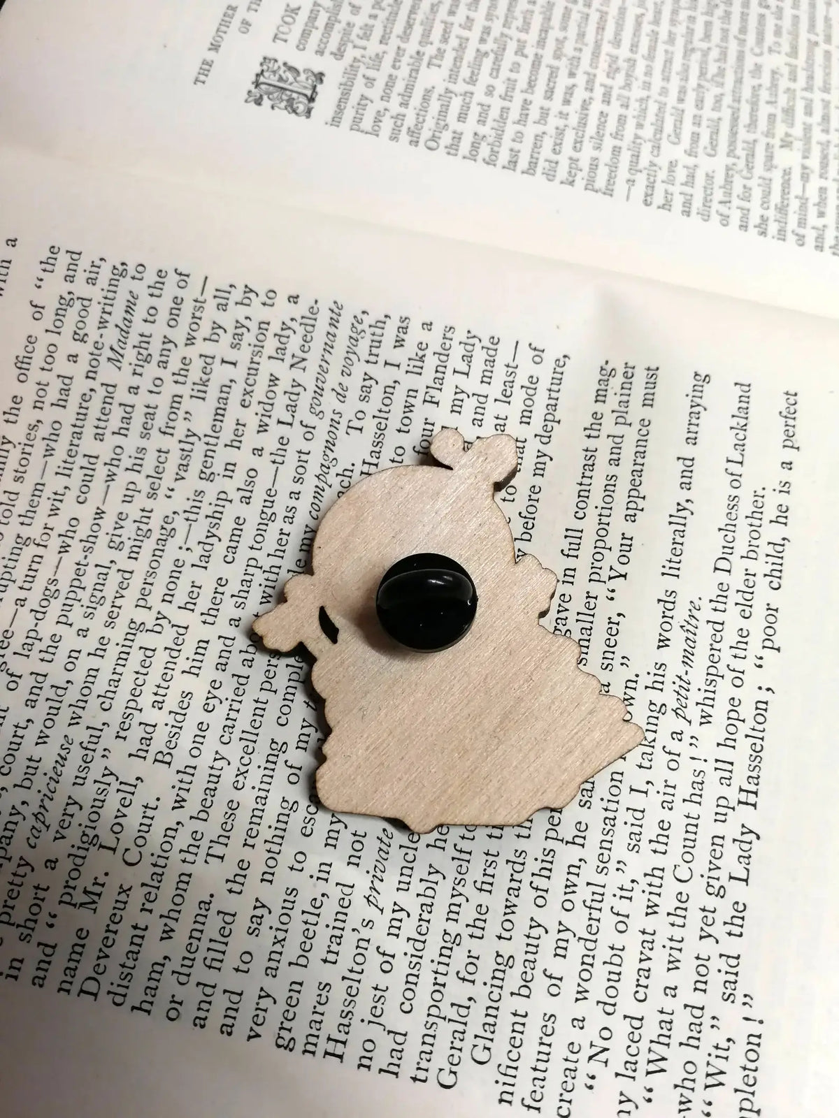 Solitude Robot Wooden Pin Badge