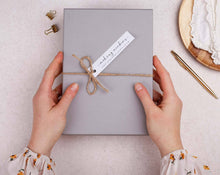 Letter Writing Paper Set | A5 Cowboy Rodeo Gift Box: Presentation Pack - Grey Gift Box / Lined