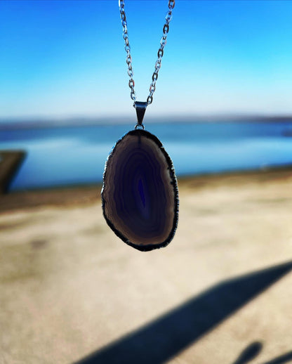 Agate Silver Edge Pendant