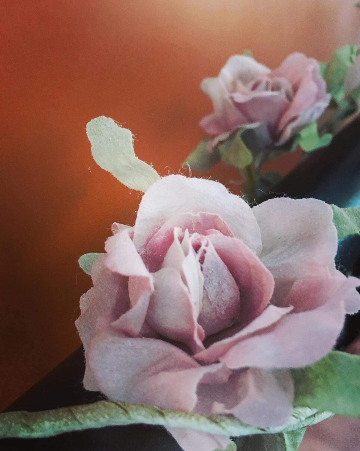 Vintage Style Rose Garland 🥀