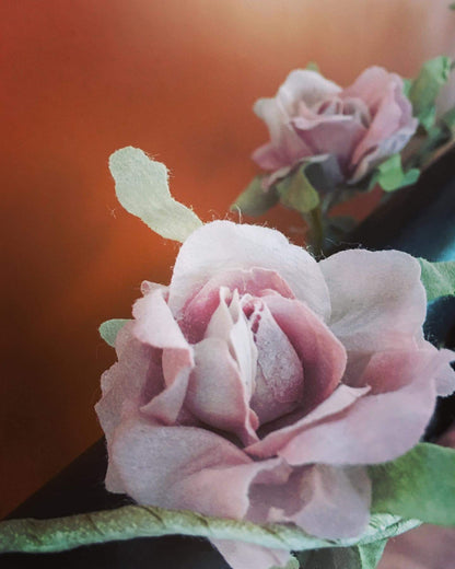 Vintage Style Rose Garland 🥀